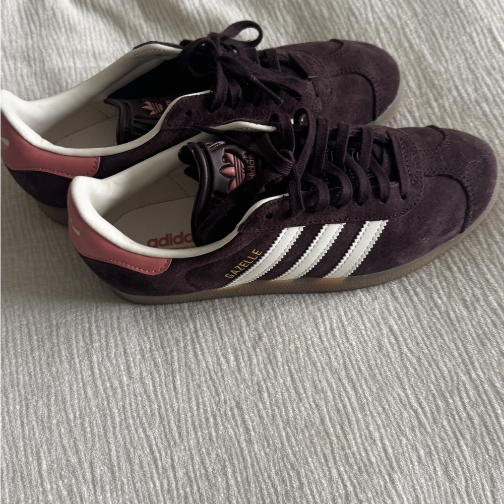 Adidas Gazelle Sneakers